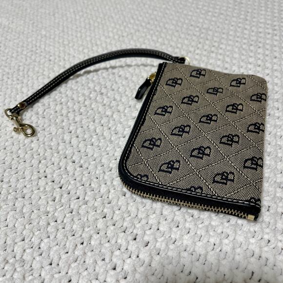 Dooney & Bourke DB Signature Wristlet Clutch - Picture 5 of 12